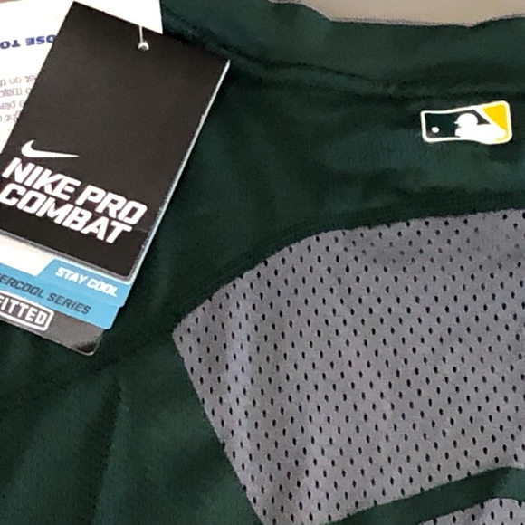 RARE 2009 NIKE DRI-FIT PRO COMBAT OAKLAND ATHLETICS A'S PERFORMANCE FITTED SHIRT - Picture 7 of 7